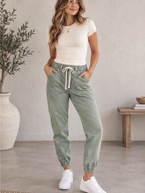 American Eagle Sage Green Denim Jogger Jeans Pants Size 8